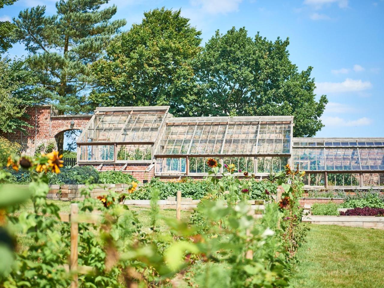 Walwick Hall Country Estate And Spa เฮกแซม ภายนอก รูปภาพ